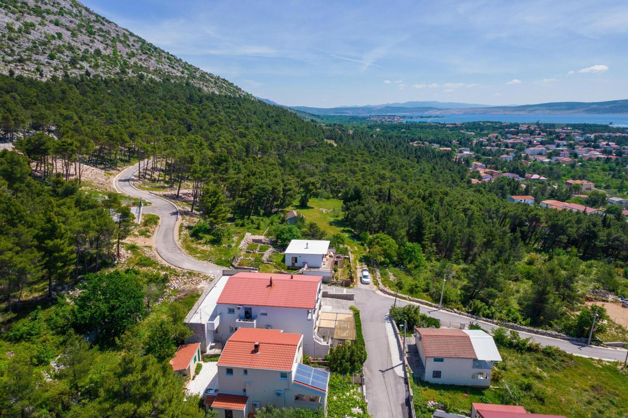Apartmani Tomeri Стариград-Пакленица Екстериор снимка