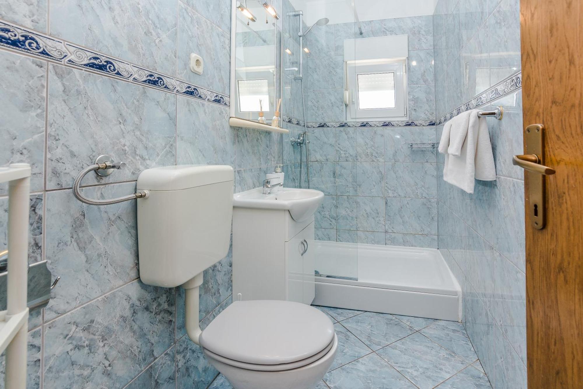 Apartmani Tomeri Стариград-Пакленица Екстериор снимка